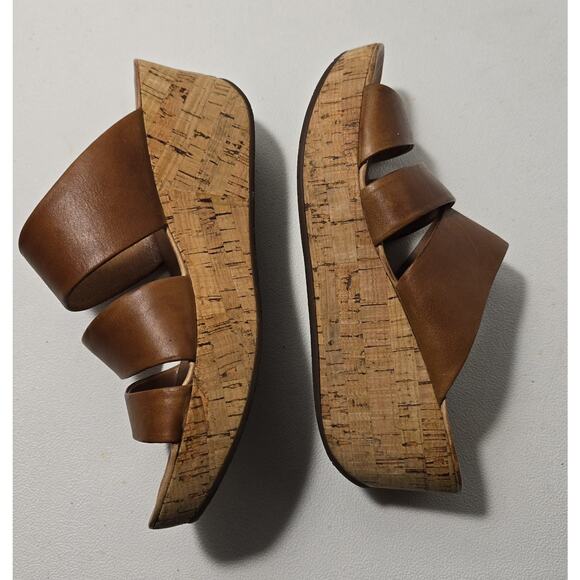 Chocolat Blu Morgan Wedge Sandal Strappy Size 9 Tan Leather - Picture 5 of 9